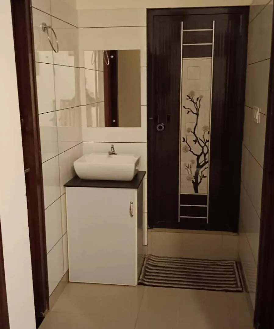 Uck Family Apartments Sultan Bathery 0*,